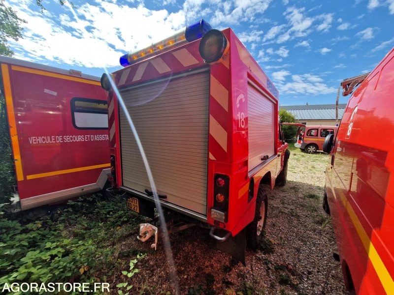 Land Rover Defender - 2001 - 19789- 5317XD27 - SUV: slika 4 Land Rover Defender - 2001 - 19789- 5317XD27 - SUV: slika 4