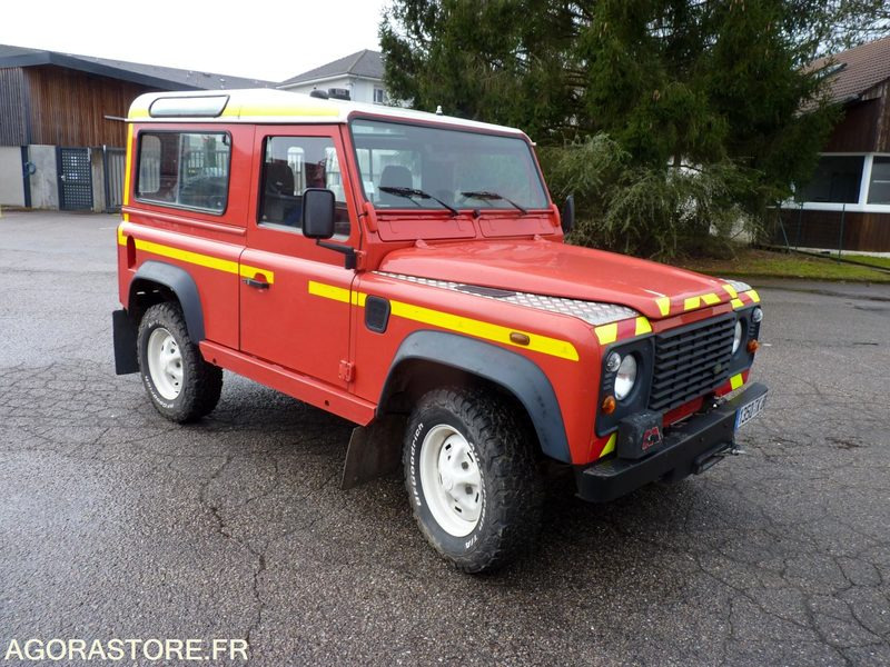 Land Rover Defender Court - 61814kms - 2001 - SUV: slika 1 Land Rover Defender Court - 61814kms - 2001 - SUV: slika 1