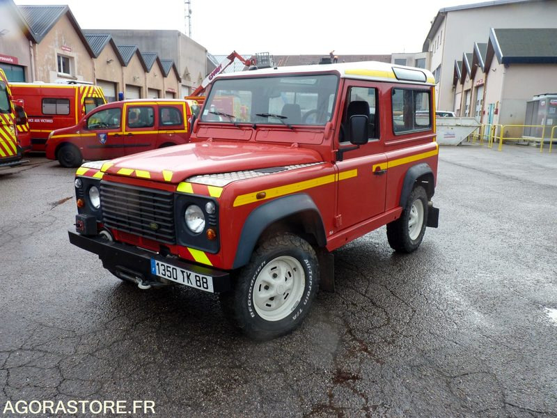 Land Rover Defender Court - 61814kms - 2001 - SUV: slika 5 Land Rover Defender Court - 61814kms - 2001 - SUV: slika 5