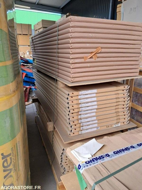 Lot de menuiseries LEBODOORS - Instrument/ Oprema: slika 3 Lot de menuiseries LEBODOORS - Instrument/ Oprema: slika 3