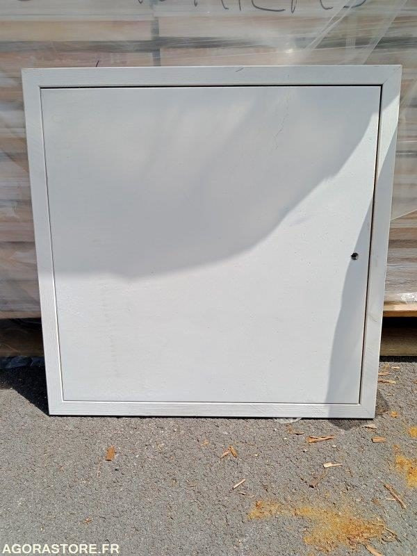 Lot de trappes de visite coupe feu - Instrument/ Oprema: slika 1 Lot de trappes de visite coupe feu - Instrument/ Oprema: slika 1