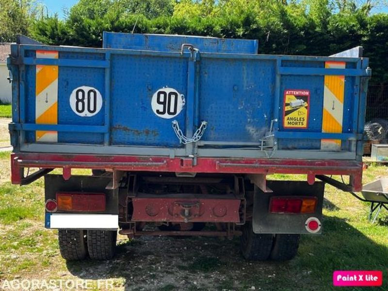 MERCEDES 809 D BENNE 7T5 - 1990 - 186 490km NOMBREUX TRAVAUX EFFECTUES/FACTURES - Dostavno vozilo kiper: slika 4 MERCEDES 809 D BENNE 7T5 - 1990 - 186 490km NOMBREUX TRAVAUX EFFECTUES/FACTURES - Dostavno vozilo kiper: slika 4