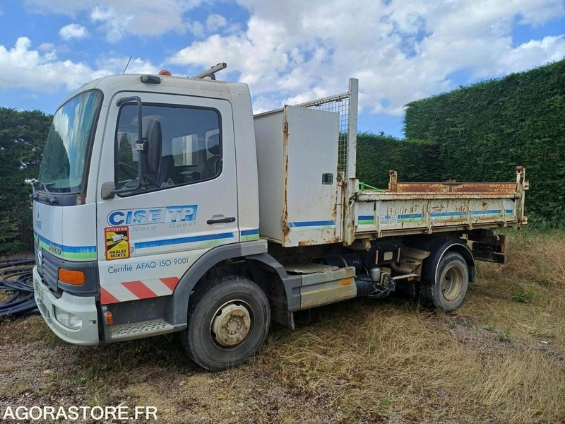MERCEDES - ATEGO B 918 BENNE AVEC COFFRE - 2002 / 321065KMS (09/2019) - 6487XW14 - Istovarivač: slika 1 MERCEDES - ATEGO B 918 BENNE AVEC COFFRE - 2002 / 321065KMS (09/2019) - 6487XW14 - Istovarivač: slika 1