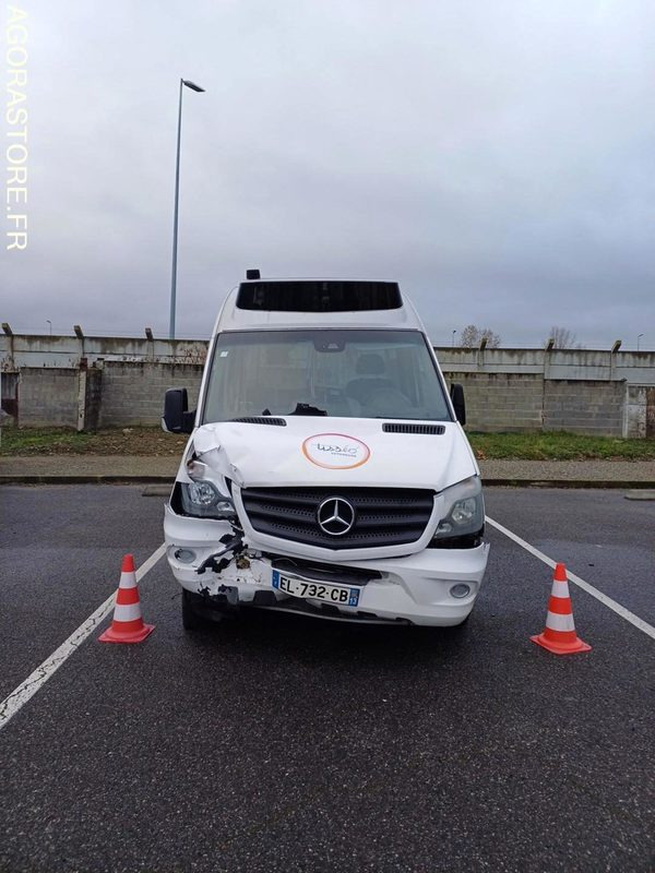 MERCEDES - CITY 23 SPRINTER - 2017 / 235451 KM - EL732CB (73168) - Minibus, Putnički kombi: slika 2 MERCEDES - CITY 23 SPRINTER - 2017 / 235451 KM - EL732CB (73168) - Minibus, Putnički kombi: slika 2