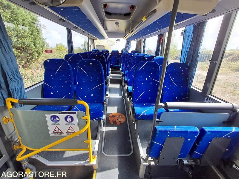 MERCEDES INTOURO N°083380 - Školski autobus: slika 4 MERCEDES INTOURO N°083380 - Školski autobus: slika 4