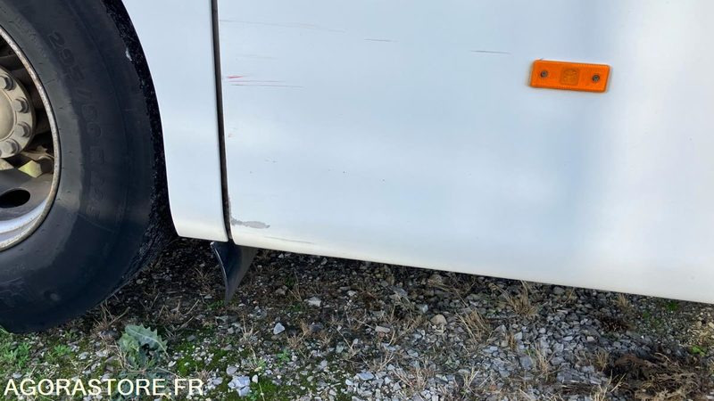 MERCEDES INTOURO N°093252 - Školski autobus: slika 4 MERCEDES INTOURO N°093252 - Školski autobus: slika 4