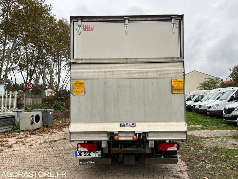 Furgon MERCEDES SPRINTER - 2014 / 165 605 KM: slika 7
