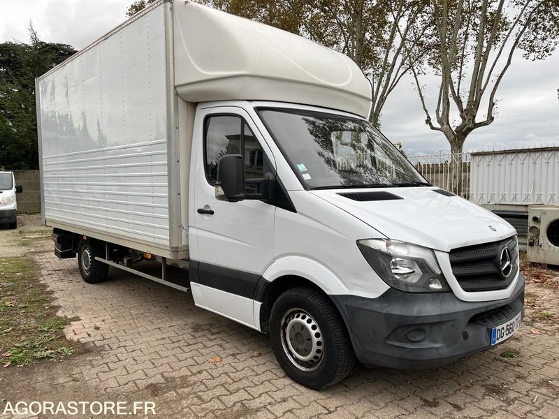 MERCEDES SPRINTER - 2014 / 165 605 KM - Furgon: slika 3 MERCEDES SPRINTER - 2014 / 165 605 KM - Furgon: slika 3