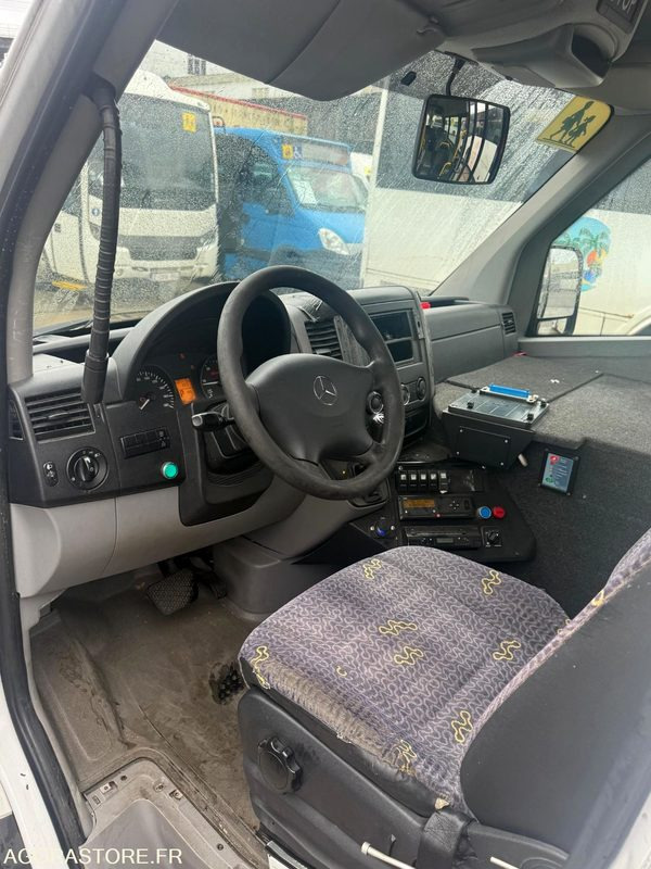 MERCEDES SPRINTER PMR - 2014 - 685 419km - Gradski autobus: slika 5 MERCEDES SPRINTER PMR - 2014 - 685 419km - Gradski autobus: slika 5