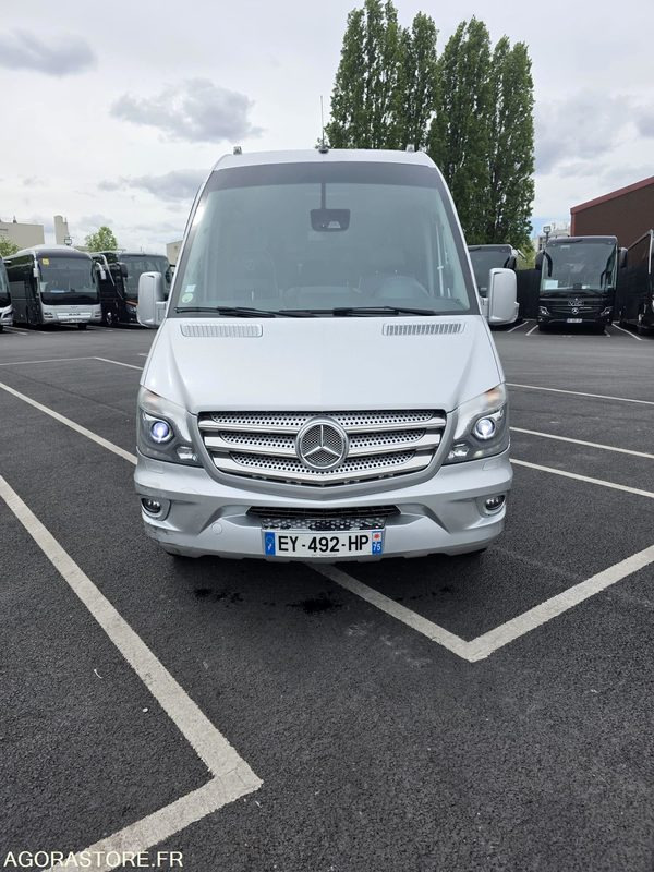 MERCEDES SPRINTER TOURISME 19+1+1 VIP - 2018 - 180 000 km - Turistički autobus: slika 4 MERCEDES SPRINTER TOURISME 19+1+1 VIP - 2018 - 180 000 km - Turistički autobus: slika 4