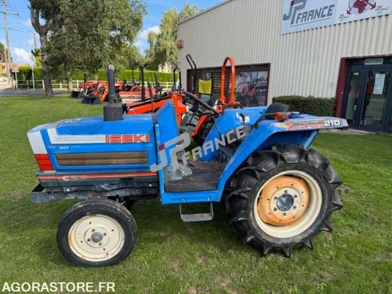 MICRO TRACTEUR ISEKI 22 CV 3 cylindres diesel 1194H 2RM - Traktor: slika 1 MICRO TRACTEUR ISEKI 22 CV 3 cylindres diesel 1194H 2RM - Traktor: slika 1