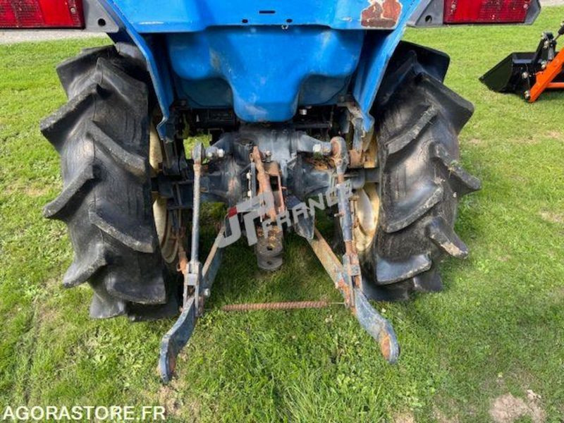 MICRO TRACTEUR ISEKI 22 CV 3 cylindres diesel 1194H 2RM - Traktor: slika 3 MICRO TRACTEUR ISEKI 22 CV 3 cylindres diesel 1194H 2RM - Traktor: slika 3