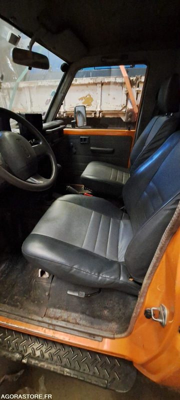 MINI COMBINE RIVARD TOYOTA AT052SN (VENTE UNIQUEMENT EXPORT) - SUV: slika 2 MINI COMBINE RIVARD TOYOTA AT052SN (VENTE UNIQUEMENT EXPORT) - SUV: slika 2