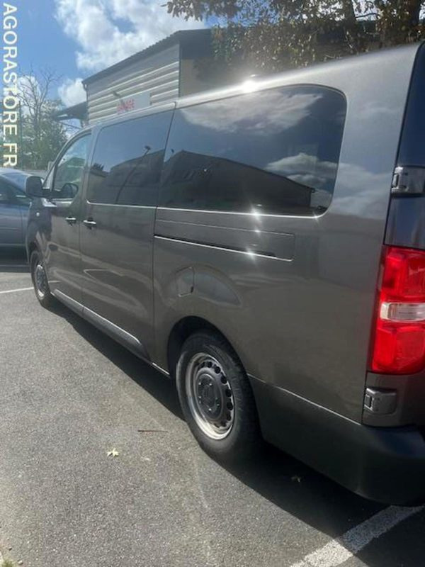 MINIBUS CITROEN JUMPY SPACETOURER 1.5L BHDI - 4 portes - 2019 - 182 000km - Minibus, Putnički kombi: slika 5 MINIBUS CITROEN JUMPY SPACETOURER 1.5L BHDI - 4 portes - 2019 - 182 000km - Minibus, Putnički kombi: slika 5