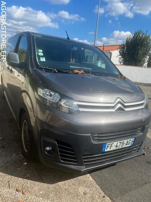 MINIBUS CITROEN JUMPY SPACETOURER 1.5L BHDI - 4 portes - 2019 - 182 000km - Minibus, Putnički kombi: slika 2 MINIBUS CITROEN JUMPY SPACETOURER 1.5L BHDI - 4 portes - 2019 - 182 000km - Minibus, Putnički kombi: slika 2