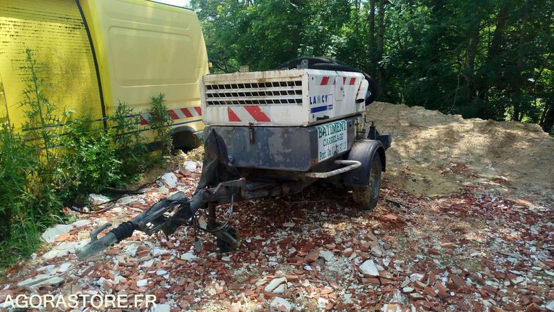 Machine a chape Lancy - TM2500 - 2385heures - Građevinska oprema: slika 4 Machine a chape Lancy - TM2500 - 2385heures - Građevinska oprema: slika 4