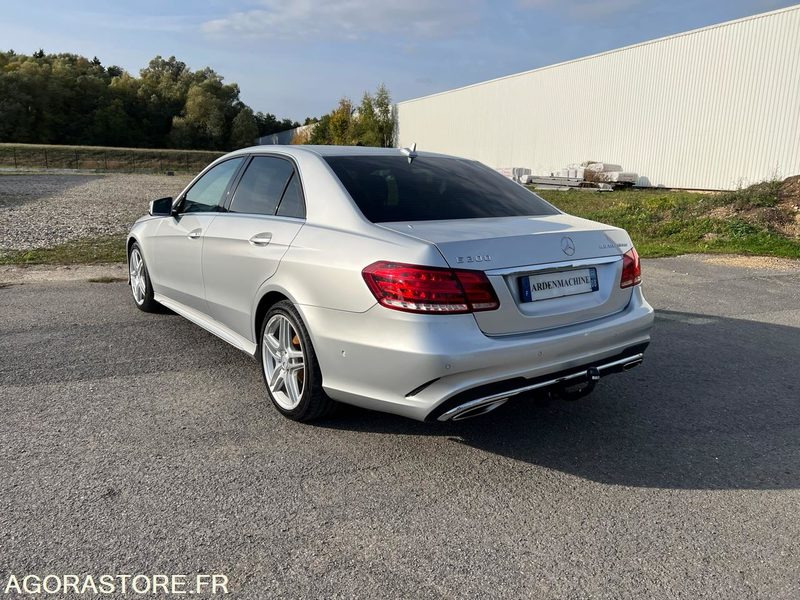 Mercedes Benz Classe E300 Bluetec Hybrid Pack AMG - Automobil: slika 5 Mercedes Benz Classe E300 Bluetec Hybrid Pack AMG - Automobil: slika 5