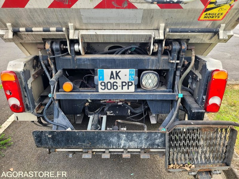 Mini benne à ordures ménagères NISSAN DIESEL AK-906-PP POUR PIECES - Kamion za smeće: slika 5 Mini benne à ordures ménagères NISSAN DIESEL AK-906-PP POUR PIECES - Kamion za smeće: slika 5