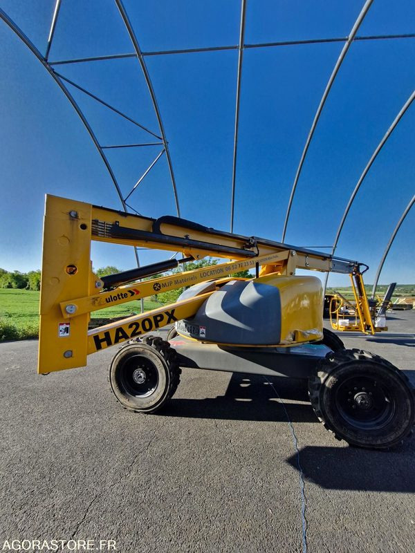 NACELLE HAULOTTE H20PX automotrice 4x4 20m - 2016 - 950h - Vazdušna platforma: slika 3 NACELLE HAULOTTE H20PX automotrice 4x4 20m - 2016 - 950h - Vazdušna platforma: slika 3