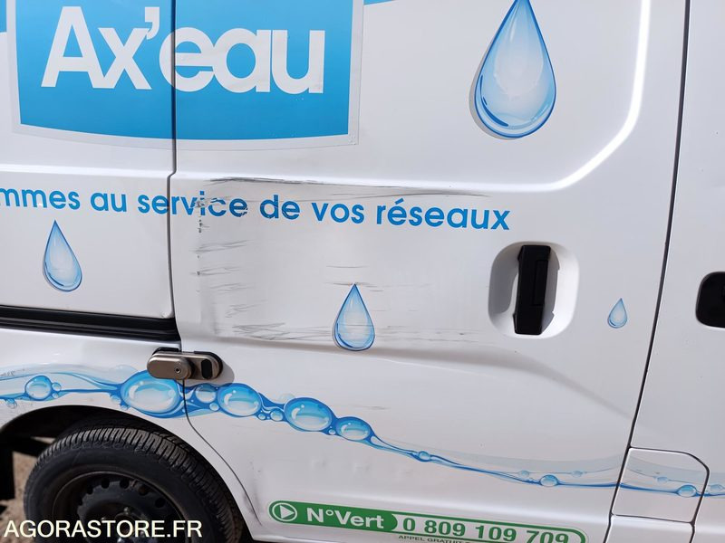 NISSAN NV200 1.5 dci 110ch - 2019 - 204550kms - Mali kombi: slika 4 NISSAN NV200 1.5 dci 110ch - 2019 - 204550kms - Mali kombi: slika 4