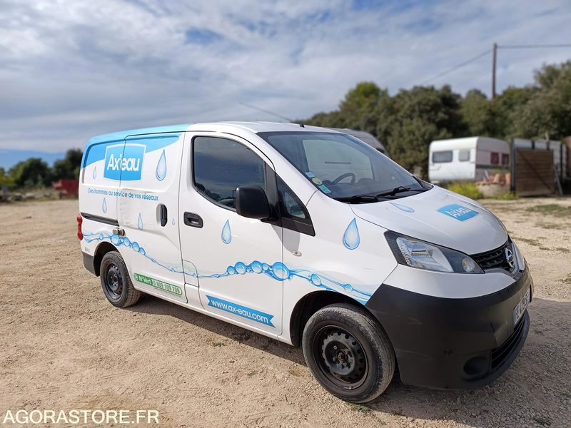 NISSAN NV200 1.5 dci 110ch - 2019 - 204550kms - Mali kombi: slika 2 NISSAN NV200 1.5 dci 110ch - 2019 - 204550kms - Mali kombi: slika 2