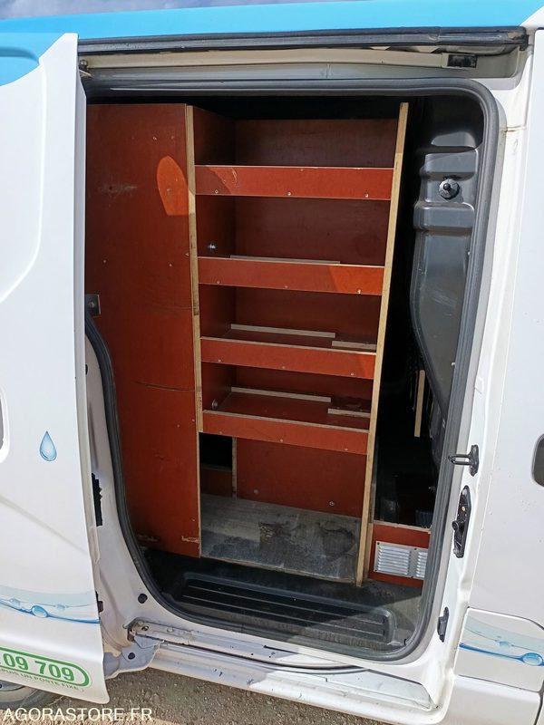 NISSAN NV200 1.5 dci 110ch - 2019 - 204550kms - Mali kombi: slika 5 NISSAN NV200 1.5 dci 110ch - 2019 - 204550kms - Mali kombi: slika 5