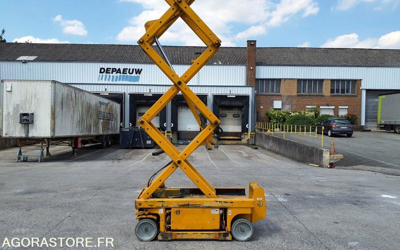 Nacelle electrique à ciseaux 7 m GENIE GS1930 - Vazdušna platforma: slika 2 Nacelle electrique à ciseaux 7 m GENIE GS1930 - Vazdušna platforma: slika 2