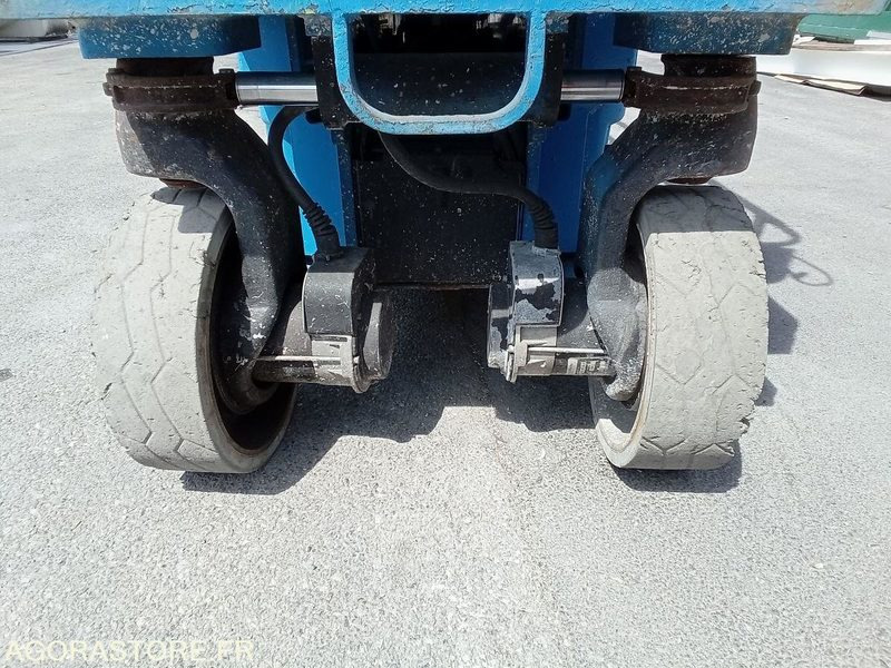 Vazdušna platforma Nacelle electrique à ciseaux JLG 2030ES: slika 9 Vazdušna platforma Nacelle electrique à ciseaux JLG 2030ES: slika 9