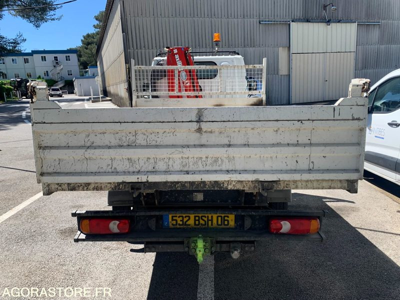 Nissan Cabstar - 2006 - 127 000 kms - 532 BSH 06 - Dostavno vozilo kiper: slika 5 Nissan Cabstar - 2006 - 127 000 kms - 532 BSH 06 - Dostavno vozilo kiper: slika 5