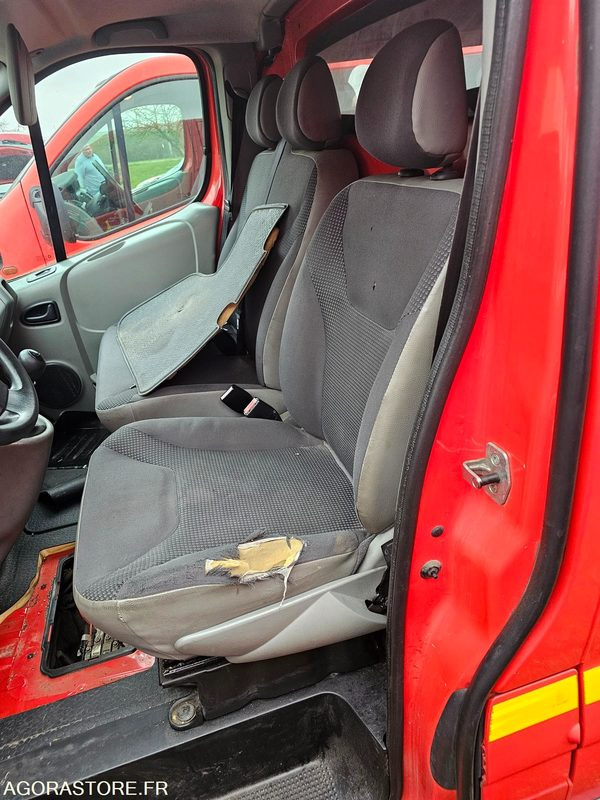 OPEL VIVARO 246157kms 2008 - 5789VX86 - Furgon: slika 5 OPEL VIVARO 246157kms 2008 - 5789VX86 - Furgon: slika 5