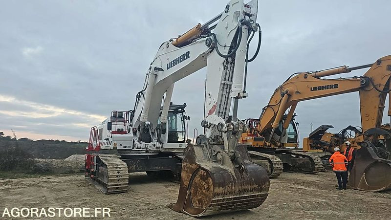 PELLE A CHENILLE LIEBHERR R974C - 2008 / 15464H (MPC025) - Bager: slika 2 PELLE A CHENILLE LIEBHERR R974C - 2008 / 15464H (MPC025) - Bager: slika 2