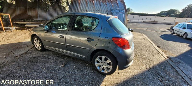 PEUGEOT 207 - 2009 - Automobil: slika 4 PEUGEOT 207 - 2009 - Automobil: slika 4