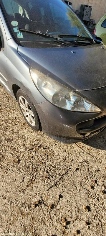 PEUGEOT 207 - 2009 - Automobil: slika 2 PEUGEOT 207 - 2009 - Automobil: slika 2