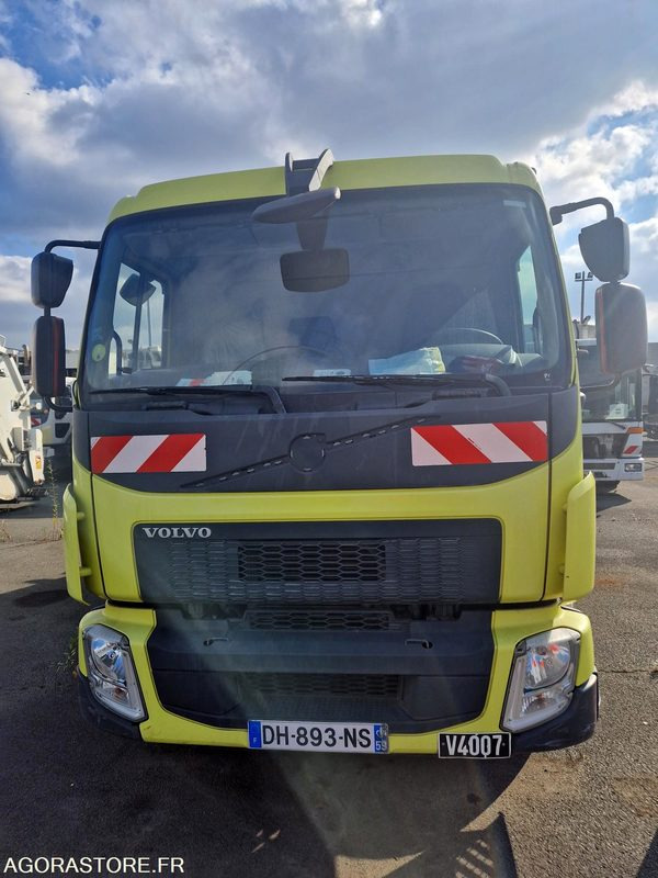 PORTEUR BOM 16T VOLVO GEESINK (C4007) 2014 (215740 KMS) - Kamion za smeće: slika 1 PORTEUR BOM 16T VOLVO GEESINK (C4007) 2014 (215740 KMS) - Kamion za smeće: slika 1