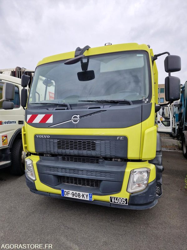 PORTEUR BOM 26T VOLVO GEESINK (C4005) 2014 (120579 KMS) - Kamion za smeće: slika 3 PORTEUR BOM 26T VOLVO GEESINK (C4005) 2014 (120579 KMS) - Kamion za smeće: slika 3
