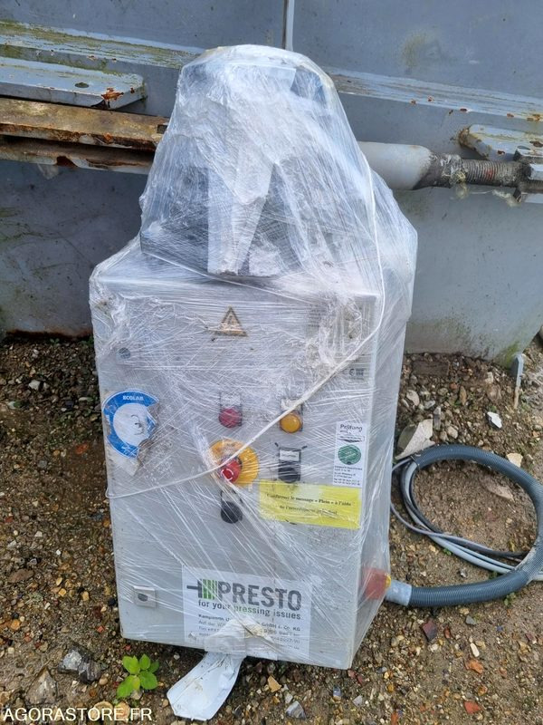 PRESSE A CARTON A VIS PRESTO SPN15 - 2009 - Instrument/ Oprema: slika 3 PRESSE A CARTON A VIS PRESTO SPN15 - 2009 - Instrument/ Oprema: slika 3