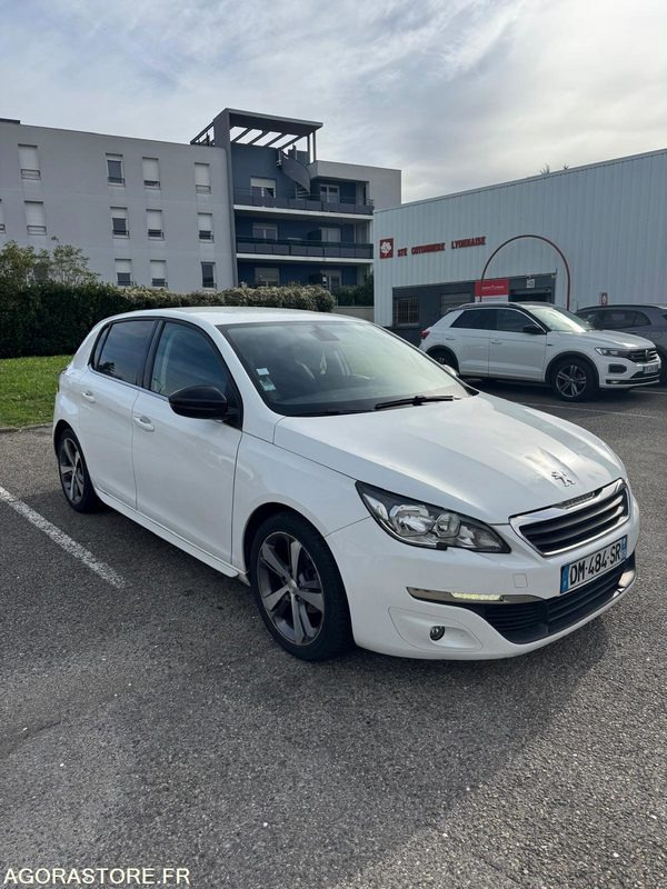 Peugeot 308 1.6 HDi 90 CV phase 2 T9 - 2014 - 172 500 KMS - Automobil: slika 3 Peugeot 308 1.6 HDi 90 CV phase 2 T9 - 2014 - 172 500 KMS - Automobil: slika 3