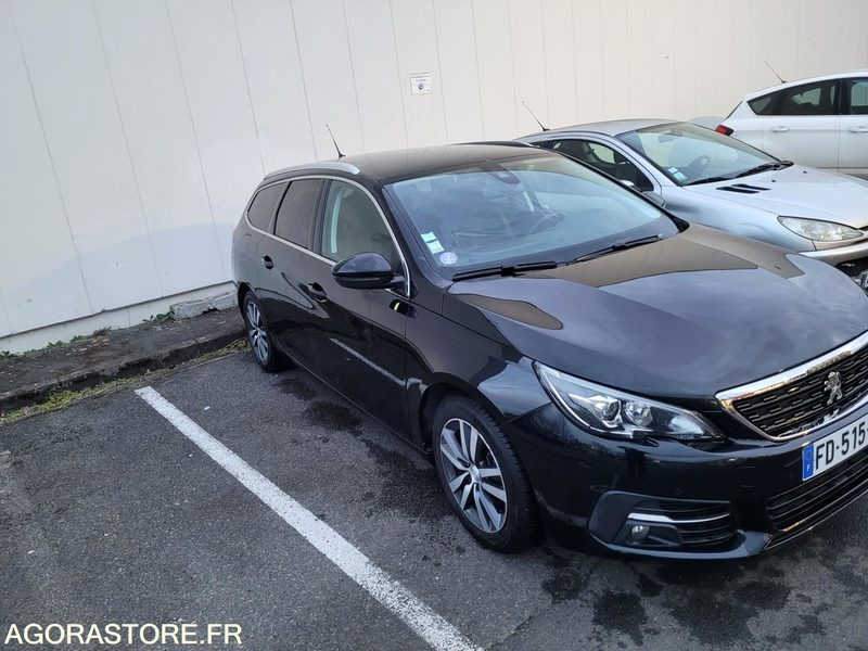 Peugeot 308SW 2019 215.000km - Automobil: slika 2 Peugeot 308SW 2019 215.000km - Automobil: slika 2