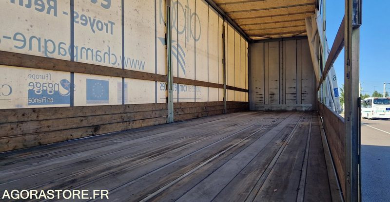 Remorque 3 essieux SAMRO - Poluprikolica: slika 1 Remorque 3 essieux SAMRO - Poluprikolica: slika 1