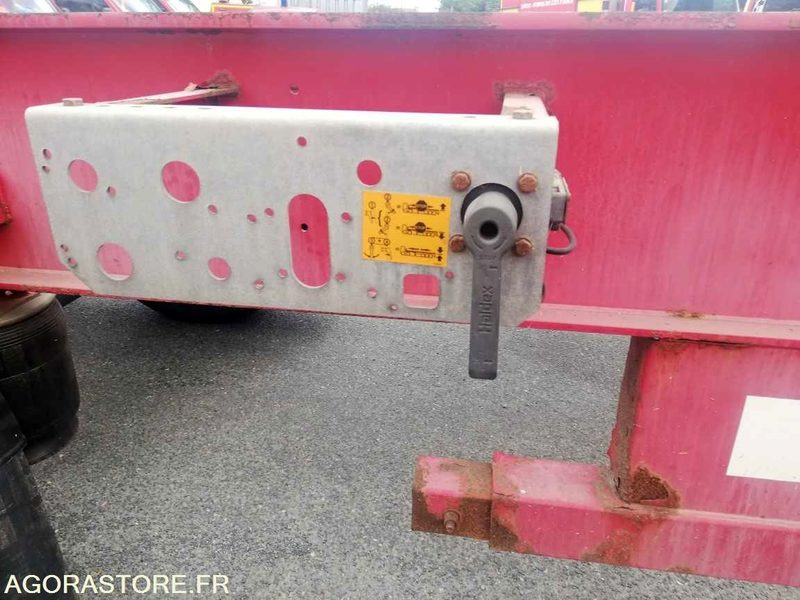 REMORQUE FRUEHAUF porte conteneurs - Prikolica: slika 4 REMORQUE FRUEHAUF porte conteneurs - Prikolica: slika 4