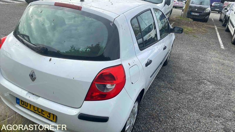 RENAULT CLIO - 192291 KM - 2007 - Automobil: slika 4 RENAULT CLIO - 192291 KM - 2007 - Automobil: slika 4
