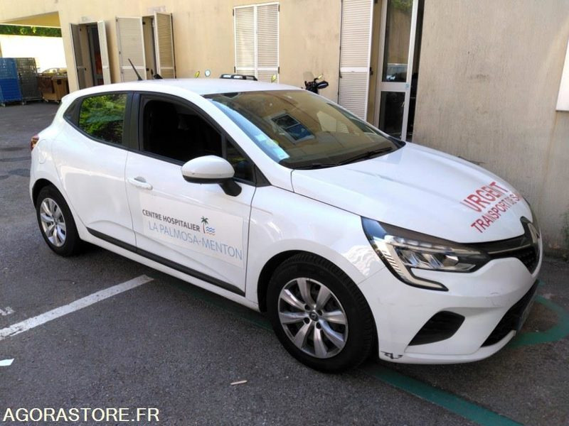 RENAULT CLIO 195977 kms 2020 - Automobil: slika 2 RENAULT CLIO 195977 kms 2020 - Automobil: slika 2