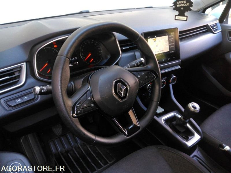 RENAULT CLIO 195977 kms 2020 - Automobil: slika 4 RENAULT CLIO 195977 kms 2020 - Automobil: slika 4