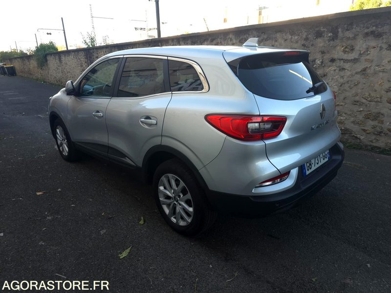 RENAULT KADJAR 1.5 DCI - 2021 - 146 000 KM - SUV: slika 4 RENAULT KADJAR 1.5 DCI - 2021 - 146 000 KM - SUV: slika 4