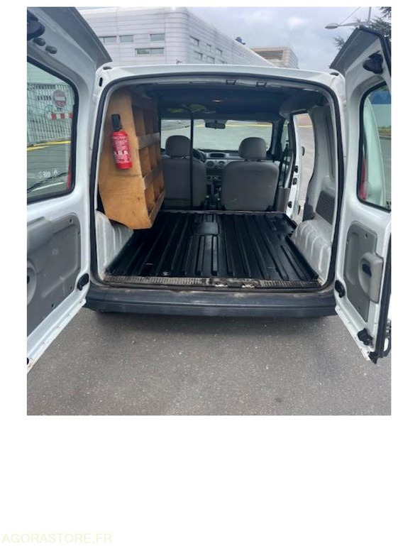 RENAULT KANGOO 1 PHASE 2 - Furgon: slika 5 RENAULT KANGOO 1 PHASE 2 - Furgon: slika 5