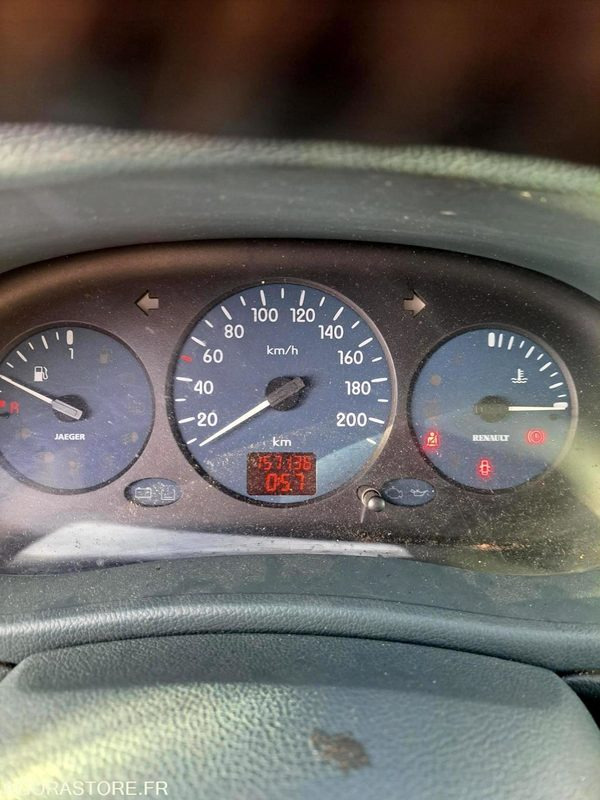 RENAULT KANGOO 157000kms 2000 - Mali kombi: slika 4 RENAULT KANGOO 157000kms 2000 - Mali kombi: slika 4