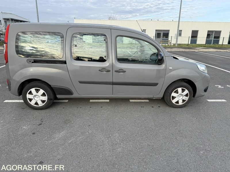 RENAULT KANGOO - 2013 - 199079km - CX-536-KQ - Mali kombi: slika 2 RENAULT KANGOO - 2013 - 199079km - CX-536-KQ - Mali kombi: slika 2