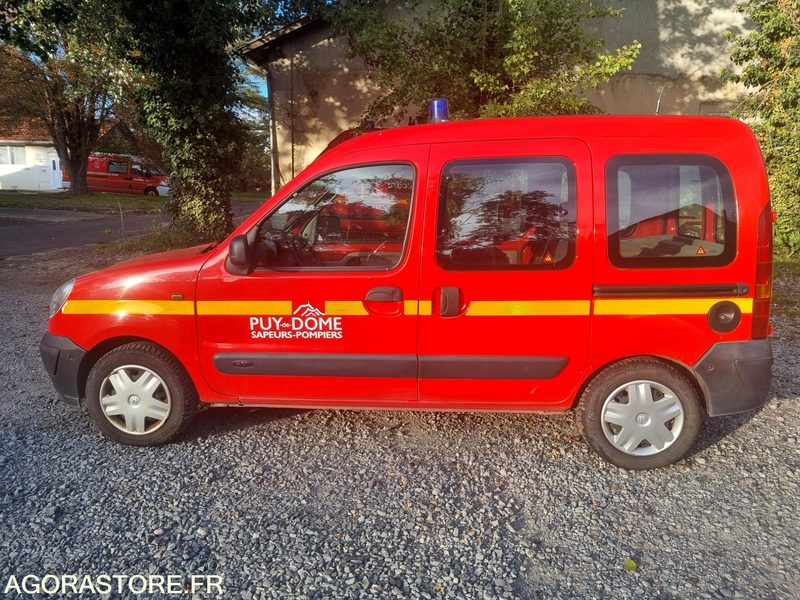 RENAULT KANGOO - 4366 XM 63 - 2003 - Automobil: slika 2 RENAULT KANGOO - 4366 XM 63 - 2003 - Automobil: slika 2