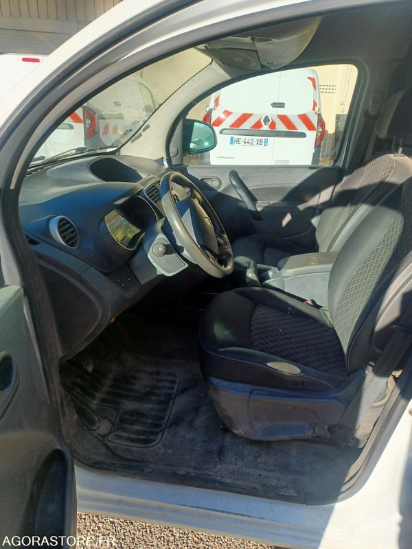 RENAULT KANGOO - REF SCP/976 - Mali kombi: slika 4 RENAULT KANGOO - REF SCP/976 - Mali kombi: slika 4