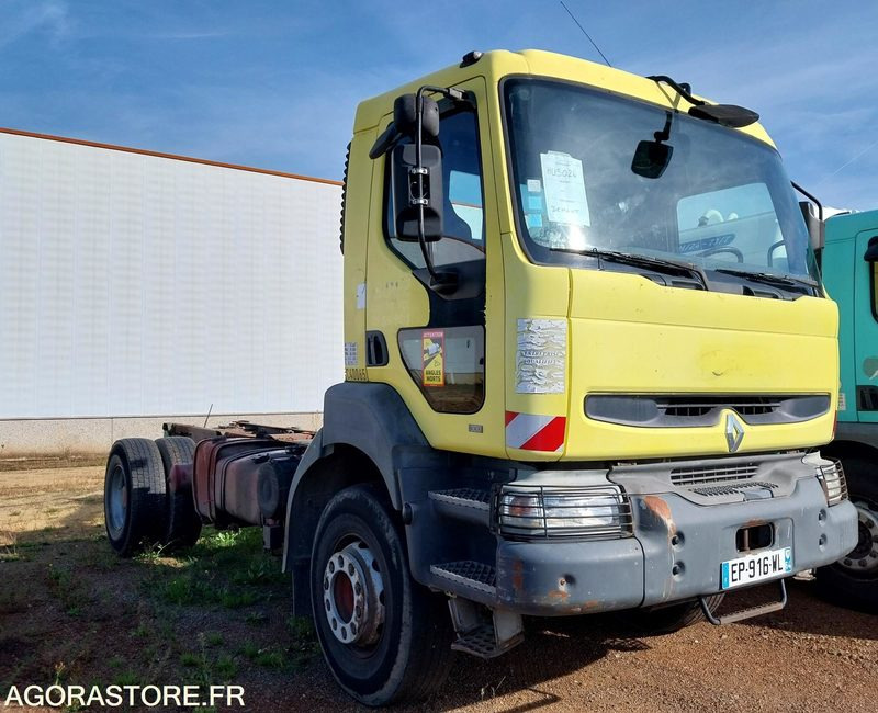 RENAULT KERAX 300-19 / 1999 / 660960 km - Kamion sa golom šasijom i zatvorenom kabinom: slika 1 RENAULT KERAX 300-19 / 1999 / 660960 km - Kamion sa golom šasijom i zatvorenom kabinom: slika 1